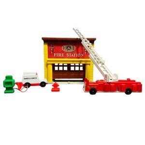 Vintage Fisher Price Play Family Fire Station Building Set